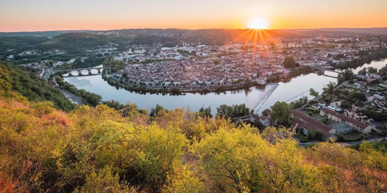 Le Mascoutou Apartment Cahors Bagian luar foto